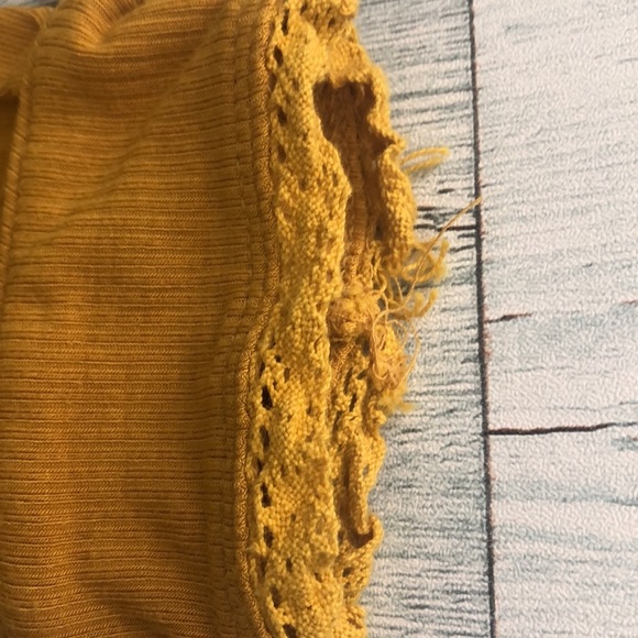 Free People Shimmy Shake Gold Open Back Top Small - Picture 11 of 11